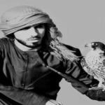 مجهولة تهدي وسيم الإمارات مرسيدس G55